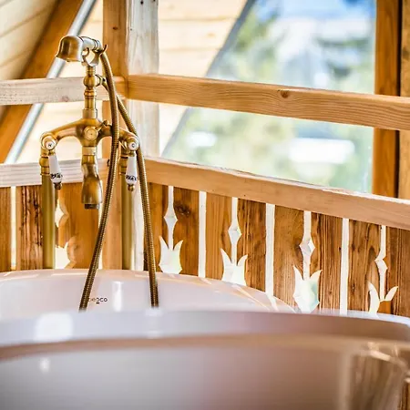 U Steni לינה וארוחת בוקר 3*