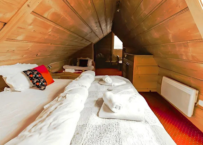 לינה וארוחת בוקר U Steni